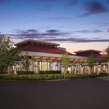 Hotel Hilton Oakland Airport Exterior foto