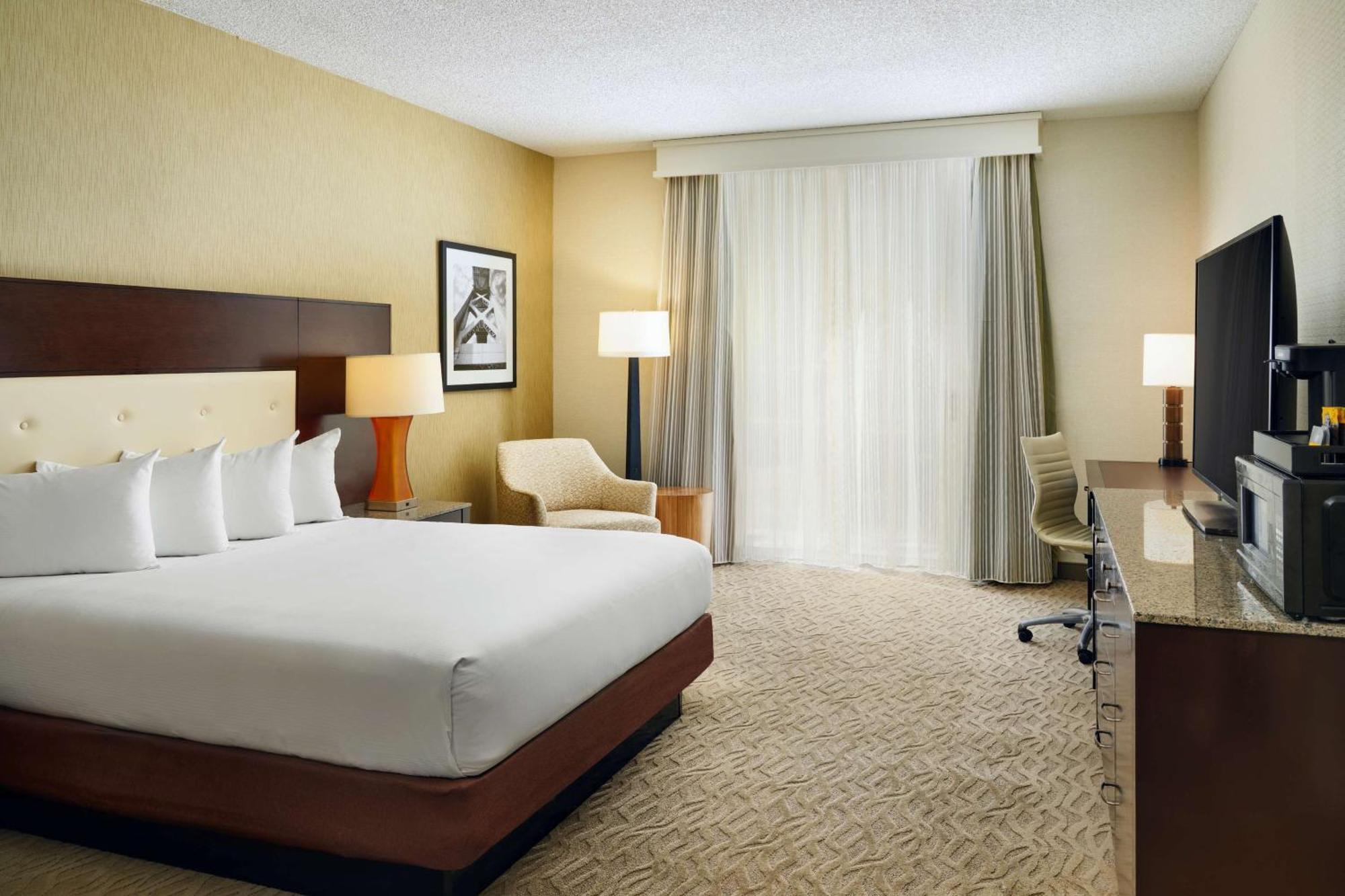 Hotel Hilton Oakland Airport Exterior foto